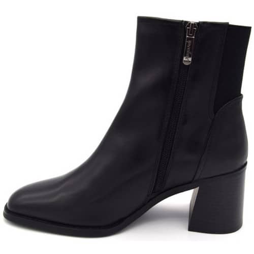 chaussures femme - boots bottines cuir Regarde Le Ciel Superchauss66 - SISKO 02 3